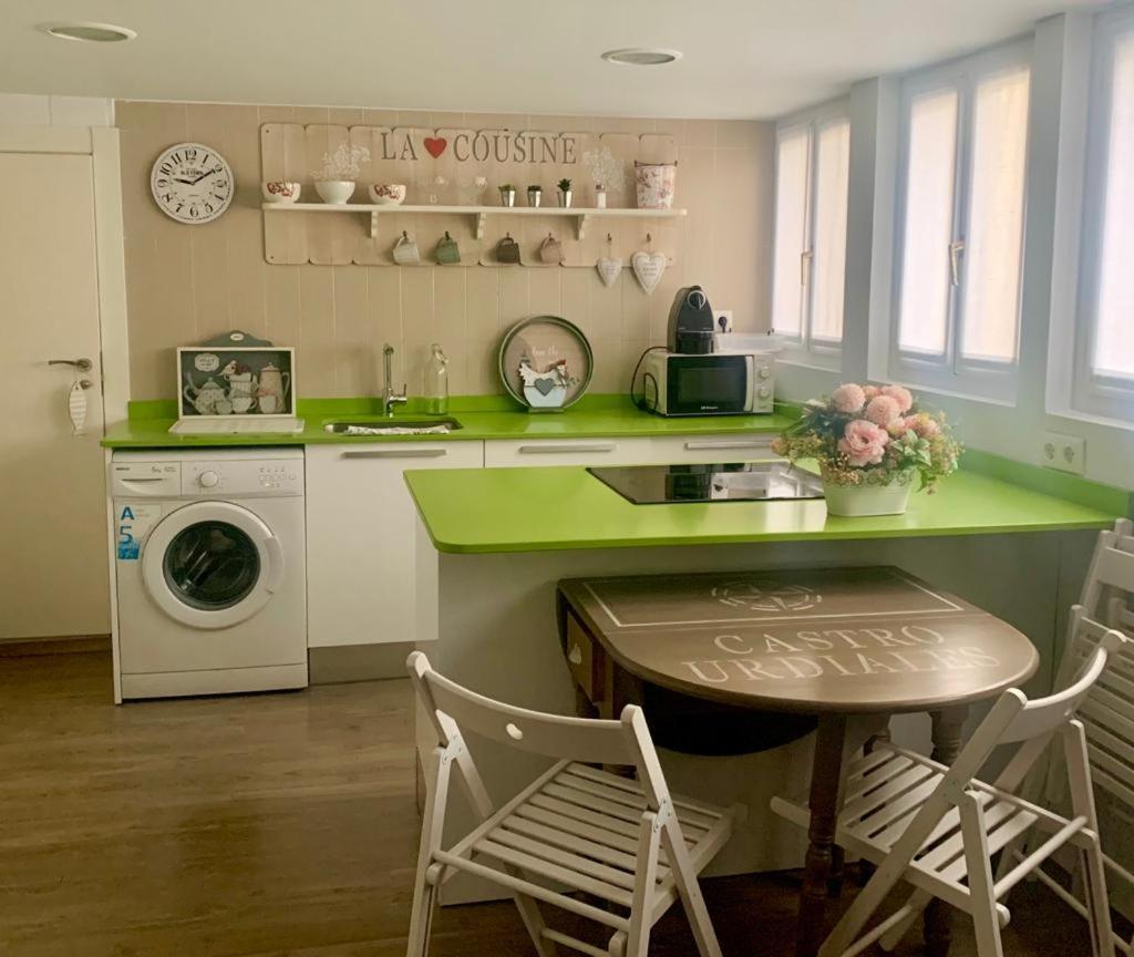Precioso Apartamento Castro Urdiales Kültér fotó